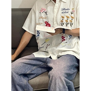慵懒新款原宿多巴胺穿搭奶蓝色短袖衬衫男夏季无品牌时尚 C5234图片