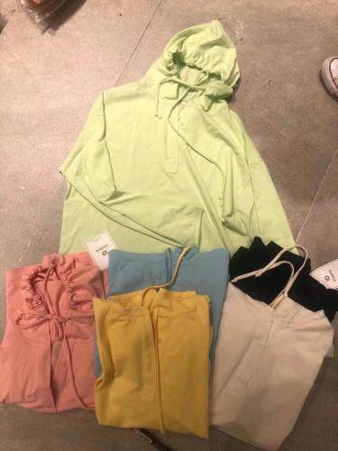 工艺T恤卫衣，女装T恤，i-D Sisters