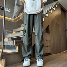 军绿色