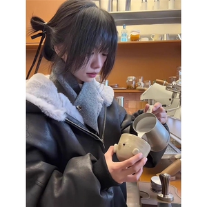 霜冻裂纹皮座山雕外套男女秋冬季美式cleanfit高级感PU皮夹克棉服图片