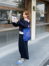 韩系气质假两件露肩卫衣套装裙女2025秋季新款小个子显瘦两件套潮，女装套装/套裙，纯色衣恋