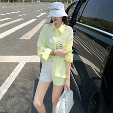 春季新款时尚休闲简约女装宽松显瘦纯色百搭单排扣翻领中长款衬衣，女装衬衫，江南
