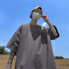 深灰色