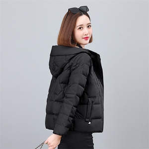 时尚保暖连帽小面包羽绒服 修身显瘦短款外套图片