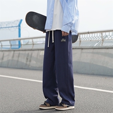 藏青色