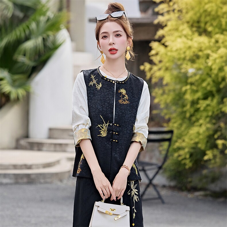 芷墨春夏新款复古设计感新中式马甲上衣显高显瘦通勤百搭外套女,女装马甲,芷墨服饰