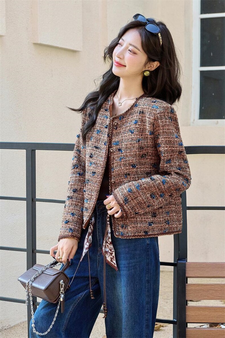 【bao款现货已出】2025秋冬新款咖色亮片重工编织粗花呢小香外套,女装短外套,雅静靓衣