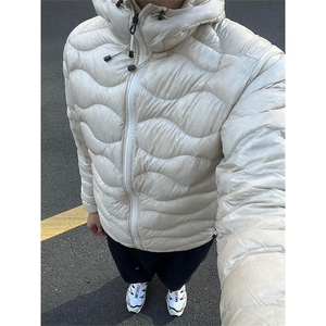 高品PP土司服轻量防风防水90白鸭绒波浪连帽羽绒服男女A1148-P175图片