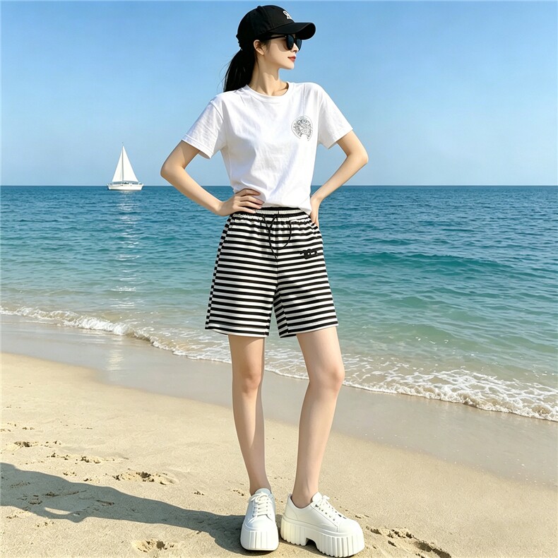 韩版休闲运动套装女夏季新款气质显瘦圆领短袖上衣条纹短裤两件套,女装套装/套裙,江南