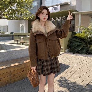 现货新款2185-P465-K669-90白鸭绒派克服图片