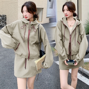 韩版时尚休闲连帽外套套装女2025春秋季新款显瘦运动半身裙两件套图片