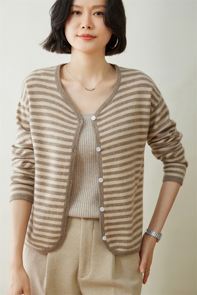 时尚条纹V领开衫35%羊绒柔软舒适百搭款,女装羊绒衫,迎冬羊绒