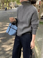 2025简约百搭半开拉链绞花翻领针织衫，女装针织衫/毛衣，淘淘羊羊绒