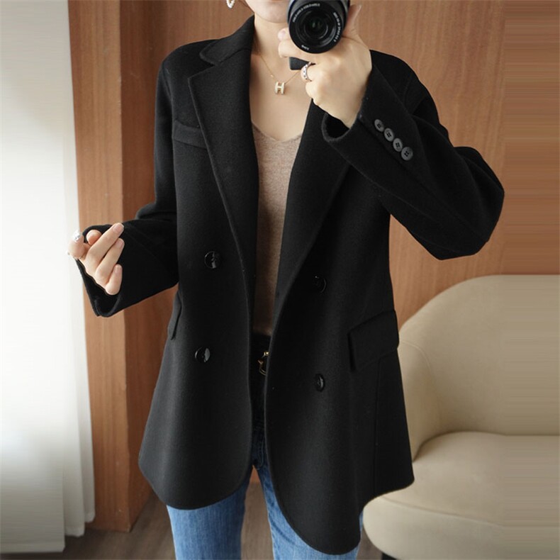 时尚百搭黑色羊毛大衣简约显瘦双排扣设计，女装毛呢外套，乾庄羊绒