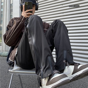 抖音品质新款高街机能防水双拉链微喇冲锋裤B315-K23426-p50控68,冬天黑色背带裤怎么搭配图片