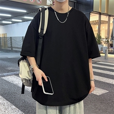 黑色