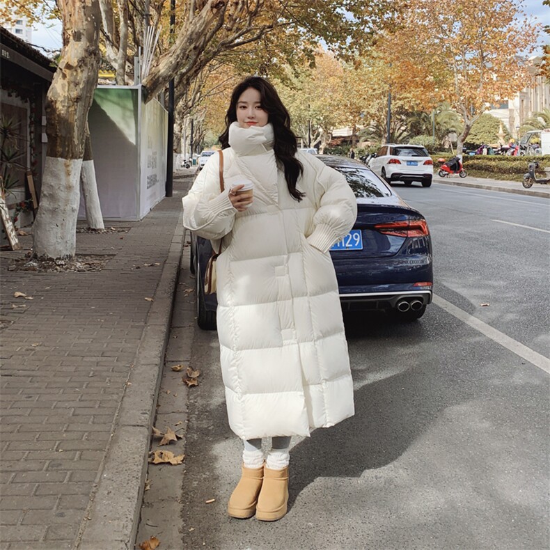 羽绒服女冬宽松过膝翻领长款2024冬新款白鸭绒复古外套高端设计感,女装羽绒服,帛香坊