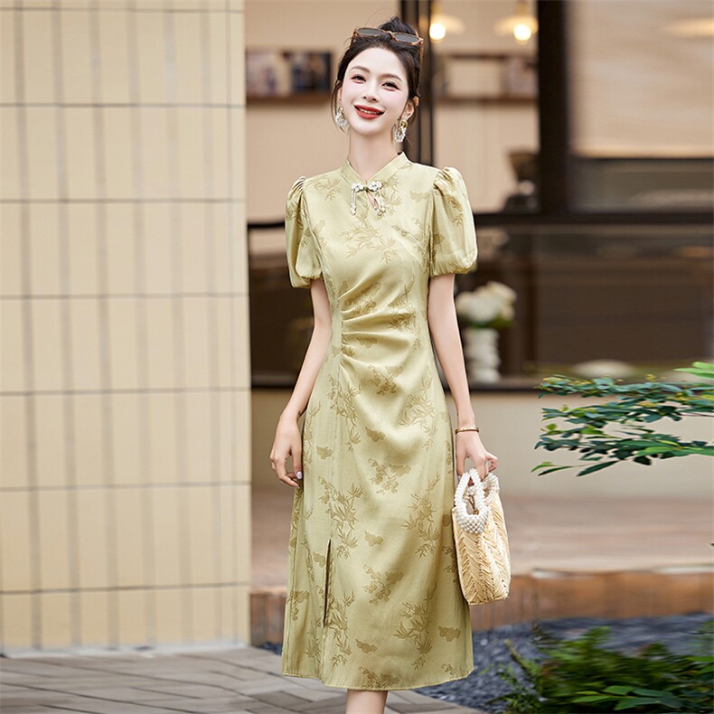 新中式复古连衣裙女2024年夏季新款法式气质设计感小众改良旗袍裙,女装连衣裙,拾衣