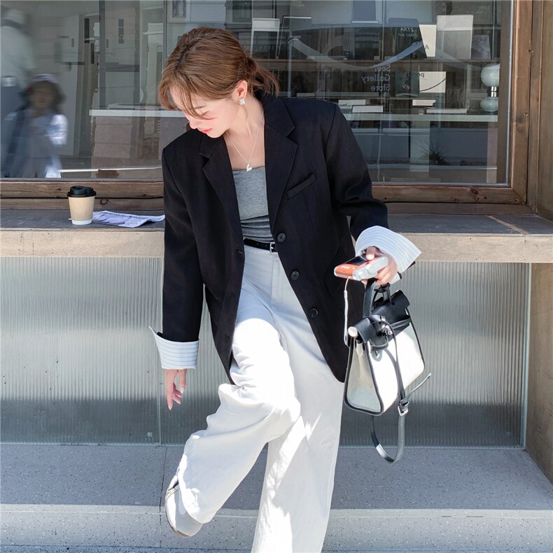 撞色复古设计感条纹翻袖西装外套女2025秋季流行气质休闲淡人西服,女装短外套,2C201