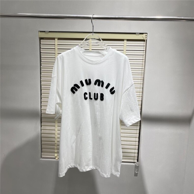 夏款上新中，其它，对比度