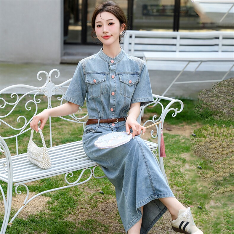 现货2024夏季新款新中式刺绣提花连衣裙女复古收腰牛仔裙中长裙子,女装连衣裙,美拉德工厂直营店
