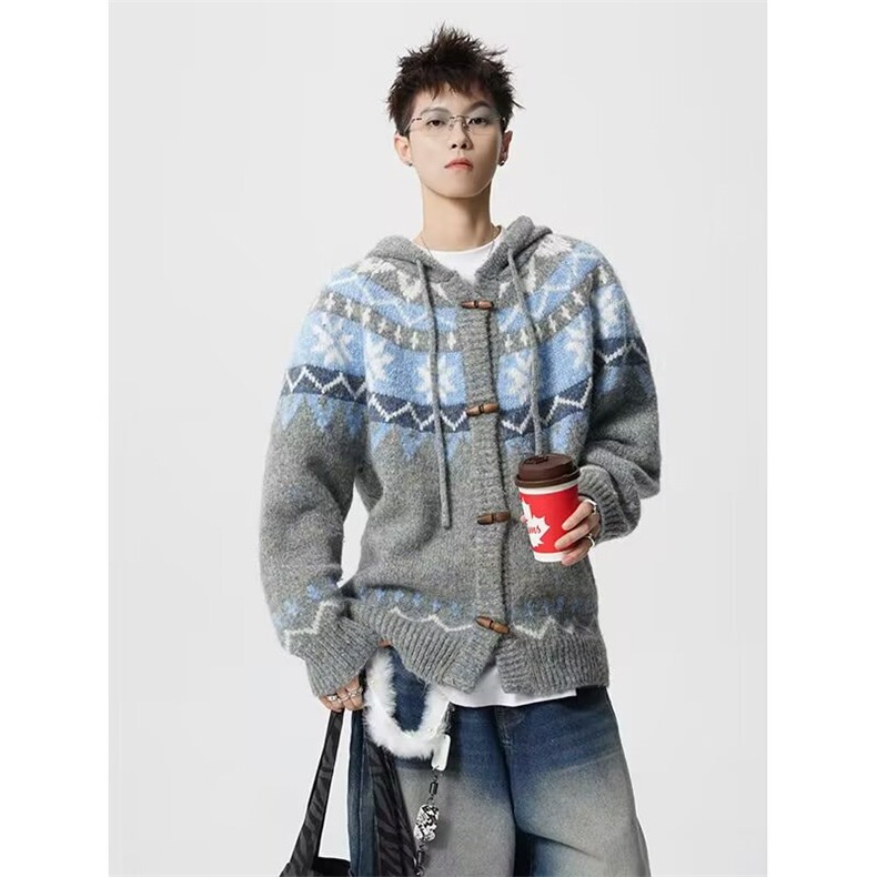【005】新款牛角扣开衫毛衣男情侣针织衫外套潮A079-M5831-P68,男装针织衫/毛衣,电商A079
