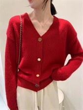 新娘蜜熊绒毛衣出货，女装针织衫/毛衣，Mee+