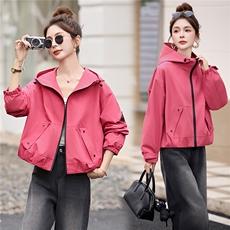 档口现货2025年秋季新款女装休闲风衣外套女短款，女装短外套，靓星雨
