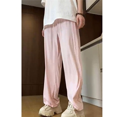 粉红色