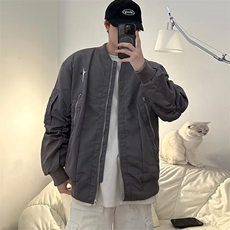 灰色