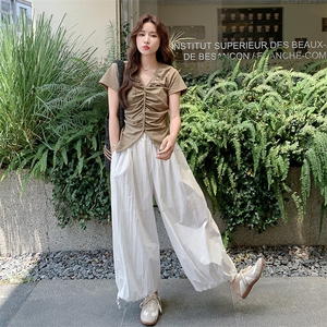 韩系简约高级感休闲套装女2025夏季新款褶皱收腰上衣阔腿裤两件套图片