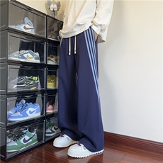 藏青色