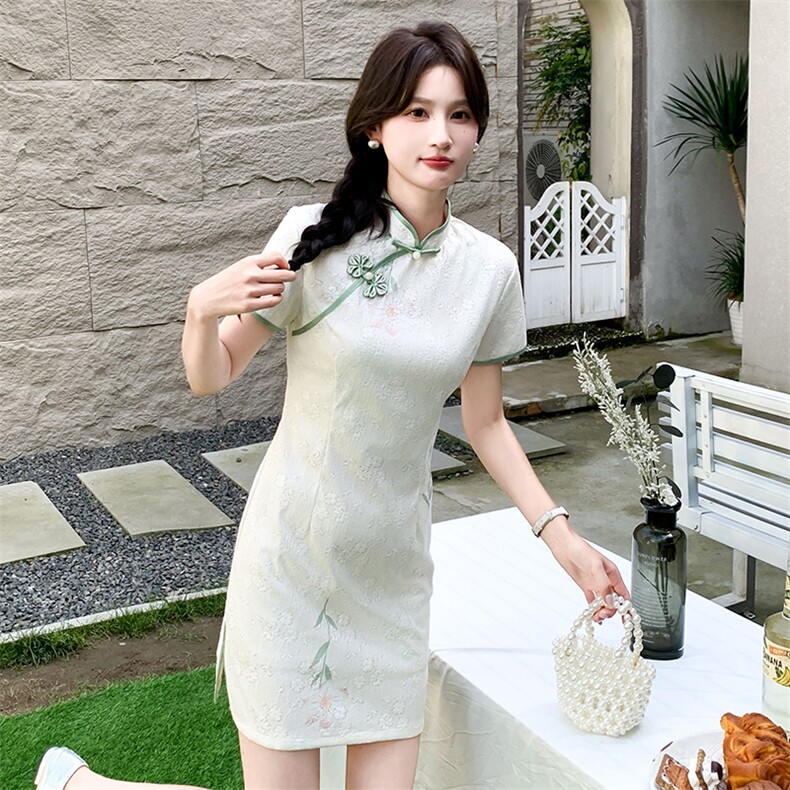 现货2024改良旗袍连衣裙年轻款女夏季新中式高级感禅意碎花裙,商品下架区,韩然一族