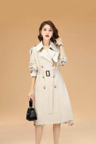 秋款风衣。西装。寸衫，女装风衣，叠彩服饰