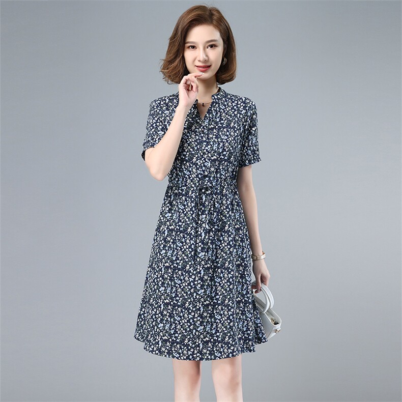 2021夏装新款碎花连衣裙半开领抽绳可调节印花中长款短袖裙子,女装连衣裙,伊满意