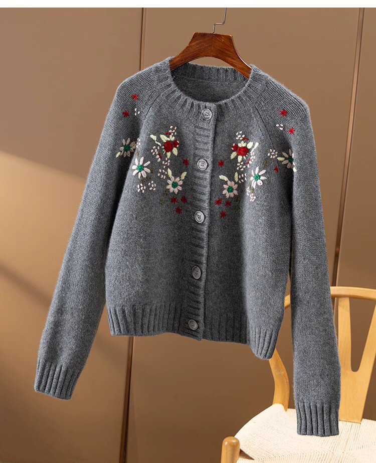 立体绣花花朵加厚圆领开衫,针织衫/毛衣,绒默