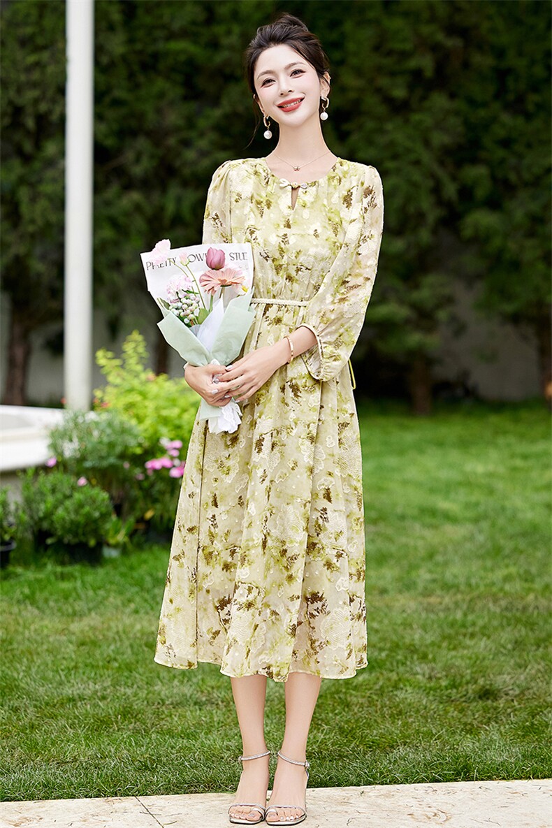 法式小清新碎花收腰显瘦七分袖连衣裙女2025年夏季新款气质长裙子,女装连衣裙,魅丽静蓝