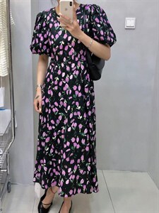 好看的一款连衣裙图片