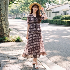 时尚休闲格纹显瘦系带上衣木耳边半裙超仙两件套女，女装套装/套裙，水衣源