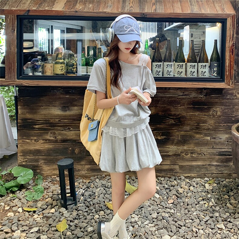 灰色蕾丝拼接斜露肩上衣花苞半身裙两件套女2025夏新款韩系小个子，女装套装/套裙，2C131
