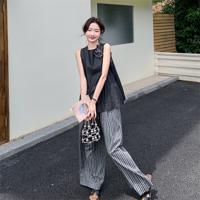 立体花朵酷飒拽姐套装女夏两件套可甜可盐小众不撞款网红冷淡风图片
