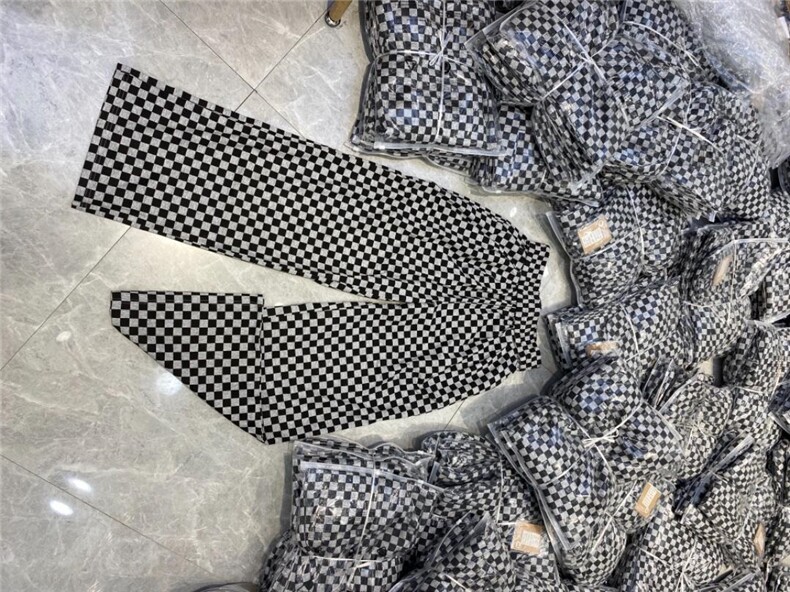 欧货格子阔腿裤，其它，浪漫E点