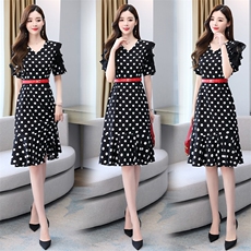 2023夏季新时尚波点优雅迷人性感V领收腰显瘦简约舒适其他高腰，女装连衣裙，火爆靓佳人