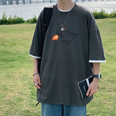 灰色