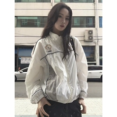 白色