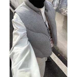 现货 WT123-P110 灰色空气层棉服背心马甲解构廓形可收缩下摆图片