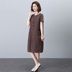 圆点连衣裙女2024新款夏季宽松全棉直筒裙显瘦妈妈遮肚子休闲裙子，女装连衣裙，依恋蒂丝