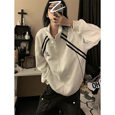 灰色