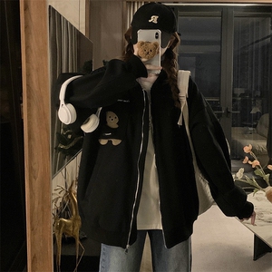 A413-P95 棒球服外套新款学院风小熊刺绣上衣港风情侣男女连帽图片