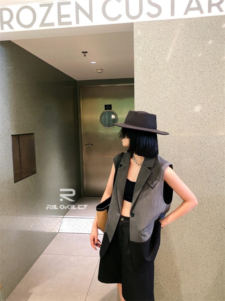 2022秋装新款马甲，女装马甲，雷洛奇丽